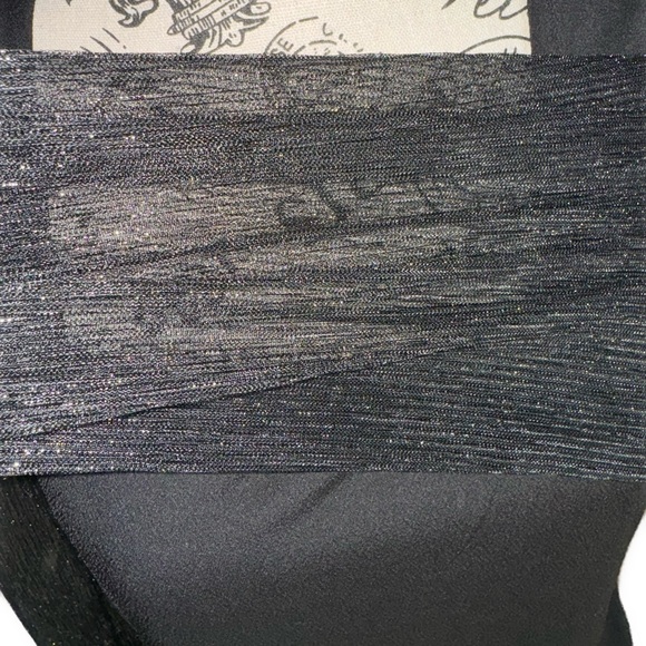 NWT Women’s Maurice’s black Plisse Sleeve Blouse size XS puffy sleeve - Picture 7 of 11